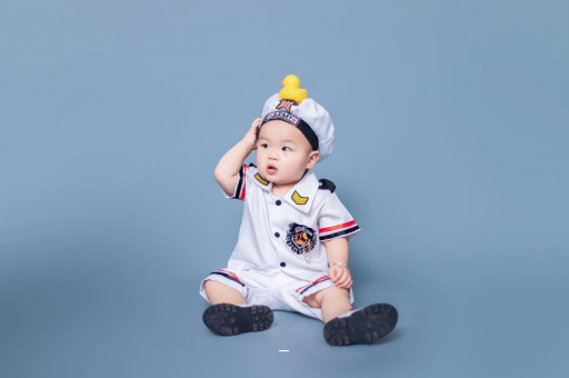 南漳宝宝老摇头怎么回事
